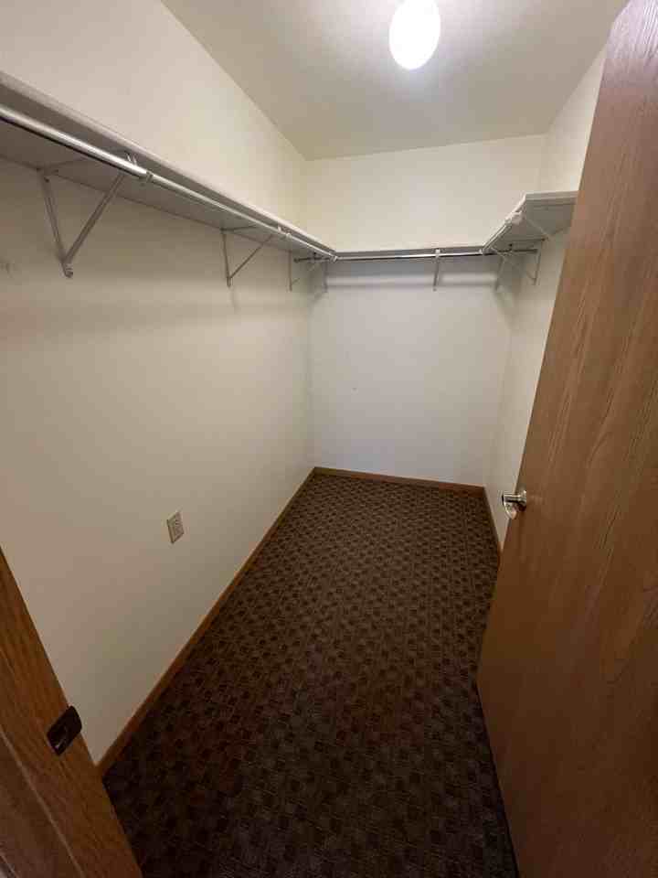 Lampe Estates 295 - Photo 6 of 29