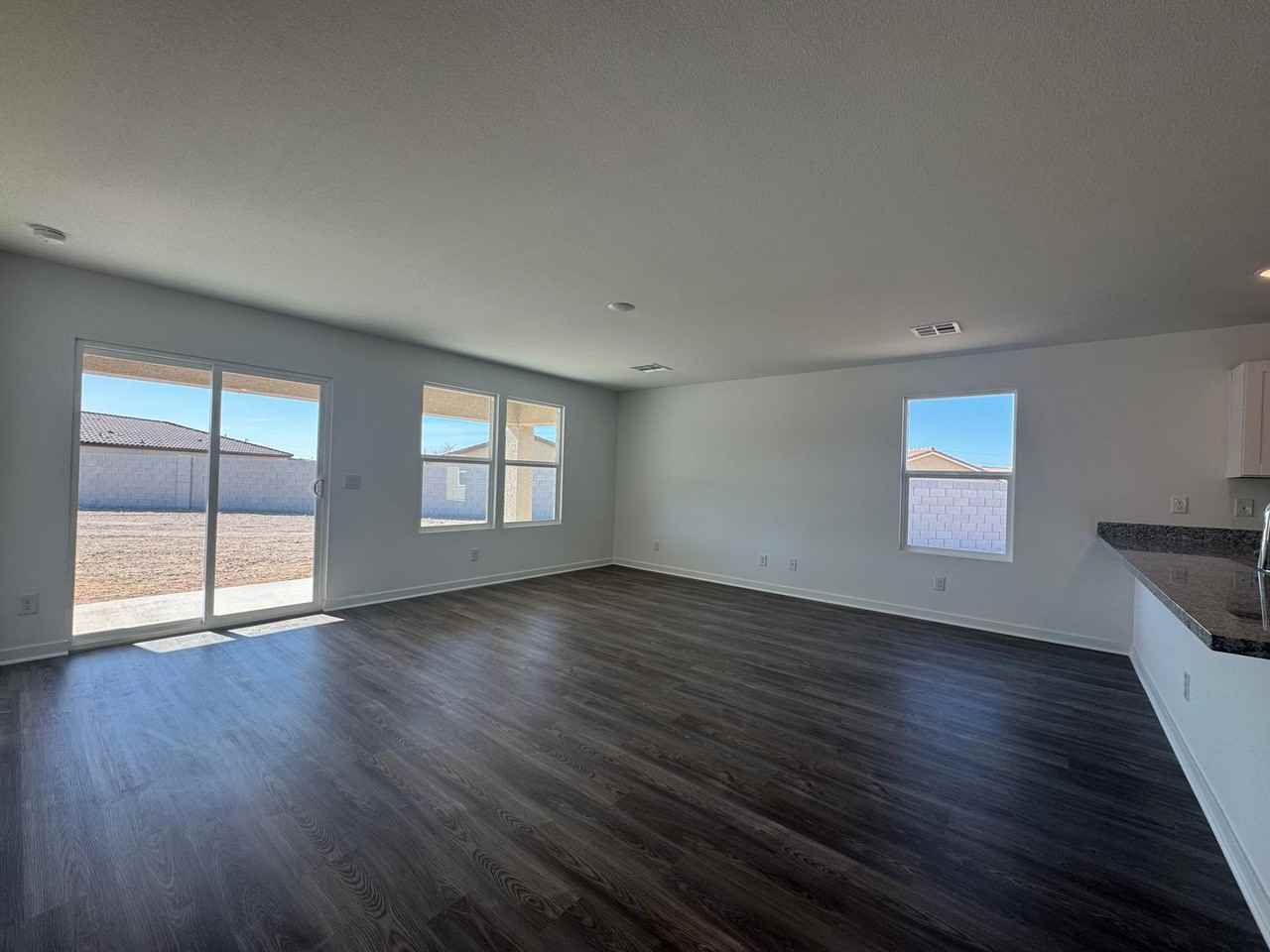 1814 Aloe Ct - Photo 3 of 27