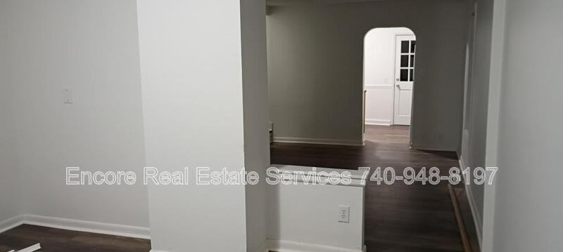 718 Rice St - Photo 4 of 18