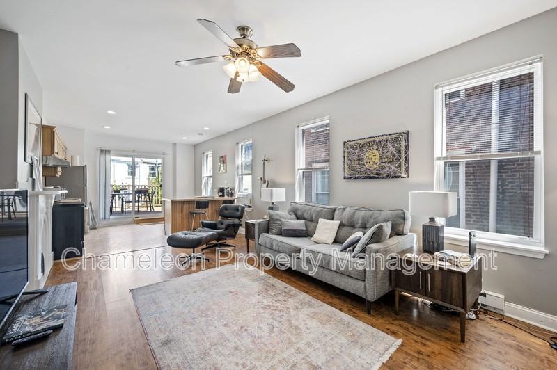 929 N 6th St #2 - Photo 6 of 16