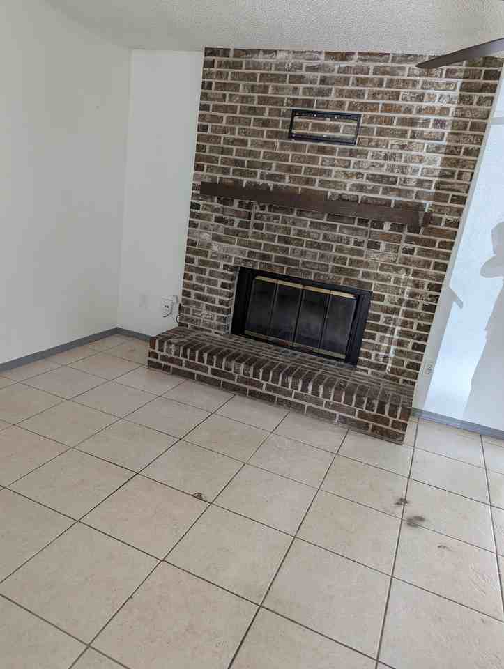 4966 Sanoma Vlg #D - Photo 3 of 22