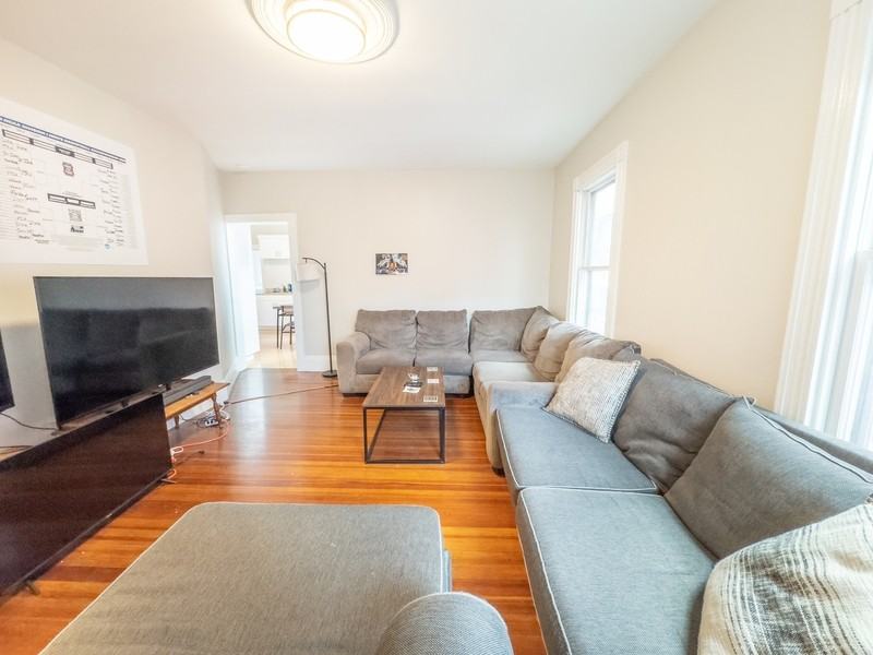 30 Carver St #2 - Photo 4 of 24