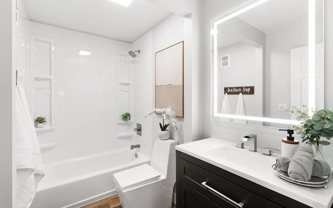 1305 Webster St #C102 - Photo 7 of 9