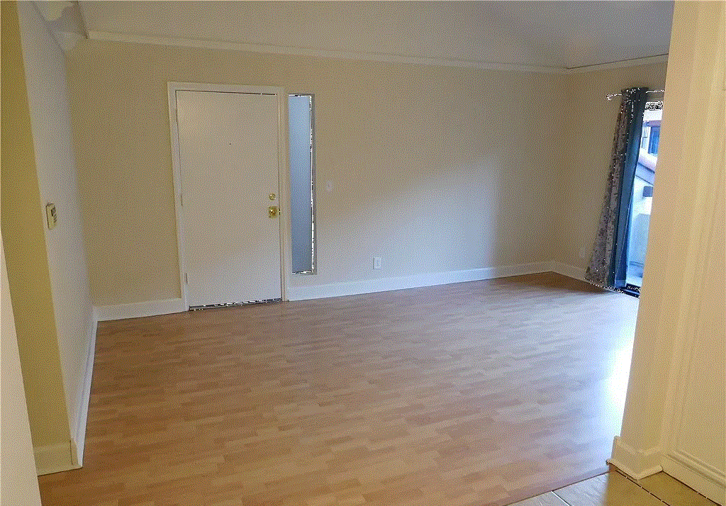 18015 Sundowner Way - Photo 5 of 7