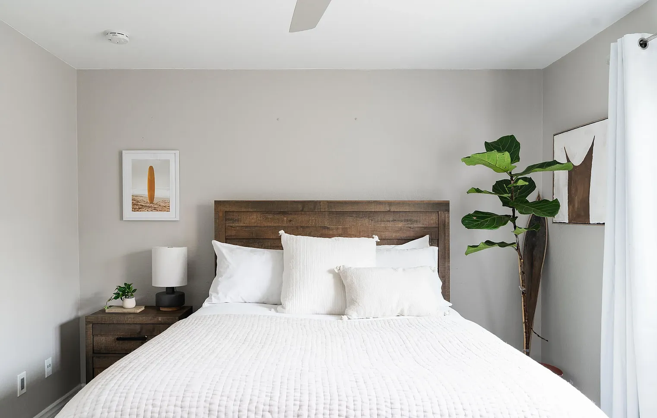 2828 Famosa Blvd #104 - Photo 3 of 25