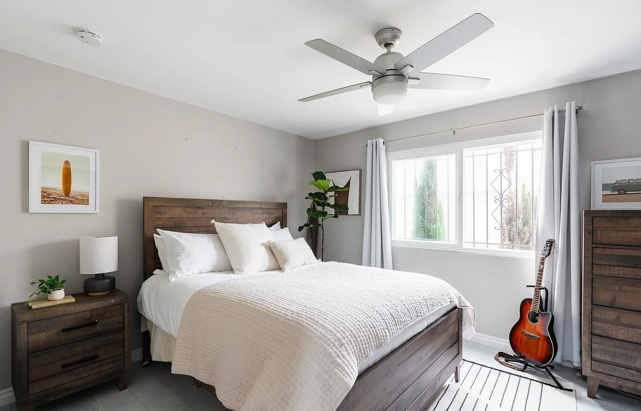 2828 Famosa Blvd #104 - Photo 5 of 25