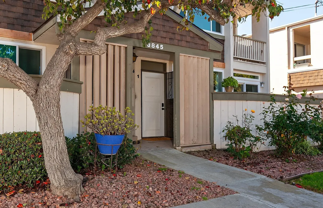 3845 Groton St #1 - Photo 6 of 33