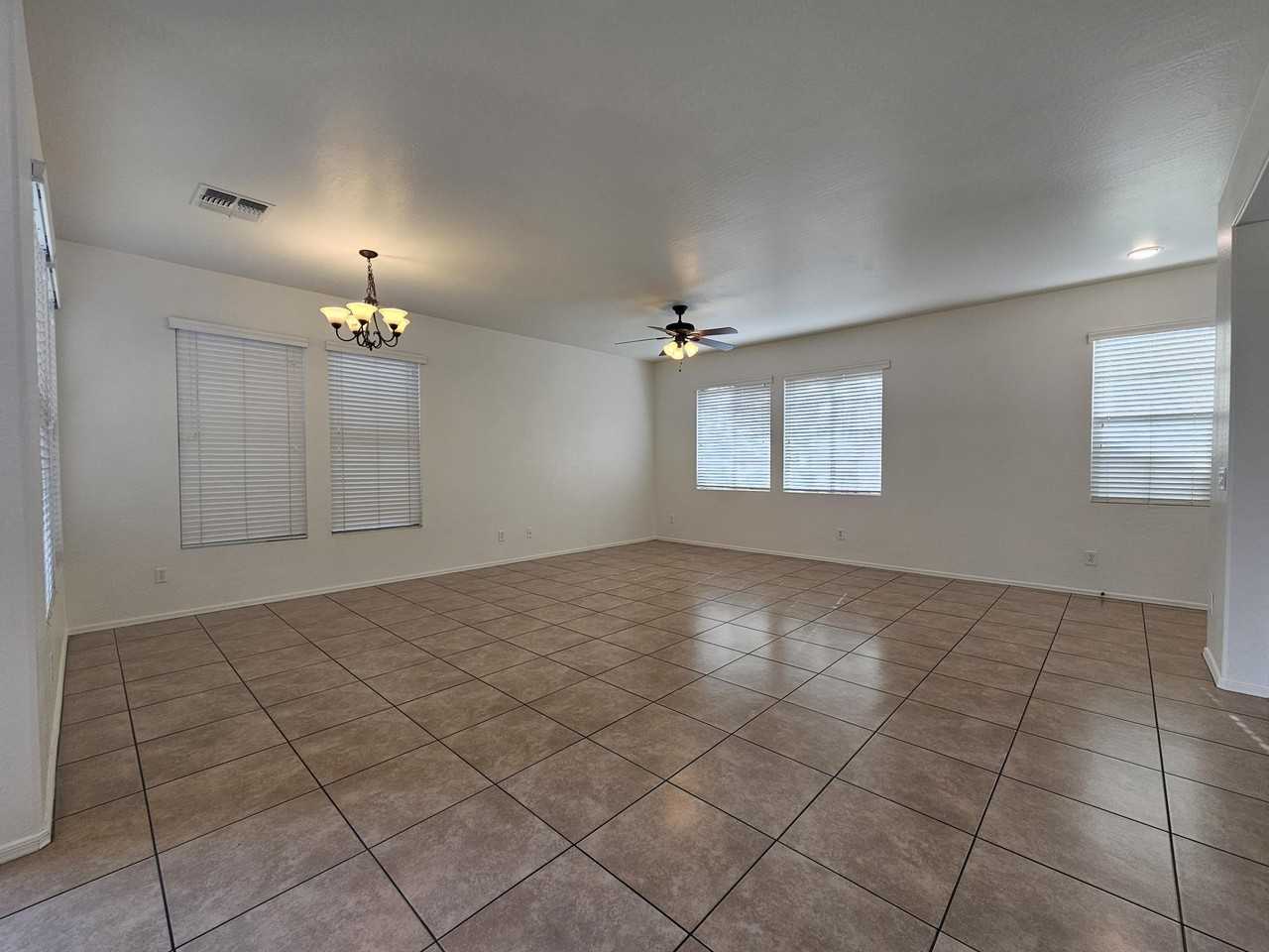 3542 S Posse Trl - Photo 3 of 23