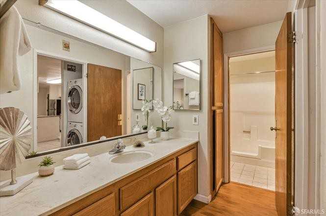 3299 K St Nw - Photo 5 of 9