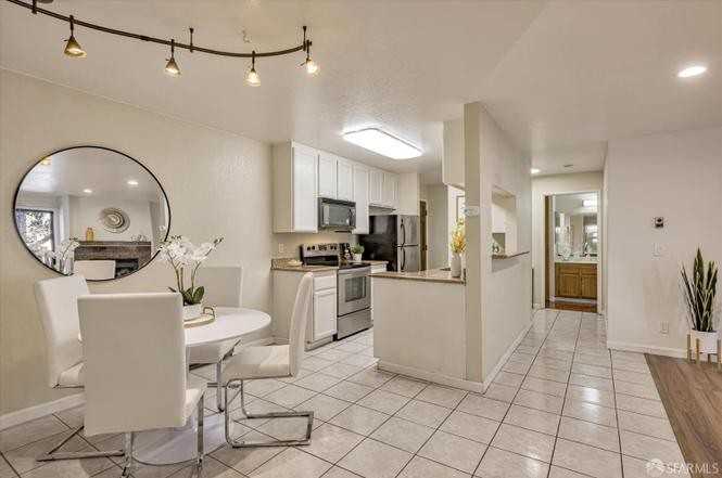 3299 K St Nw - Photo 7 of 9