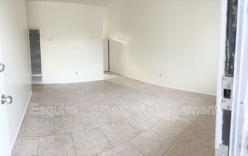 310 Hill St #18 - Photo 5 of 7