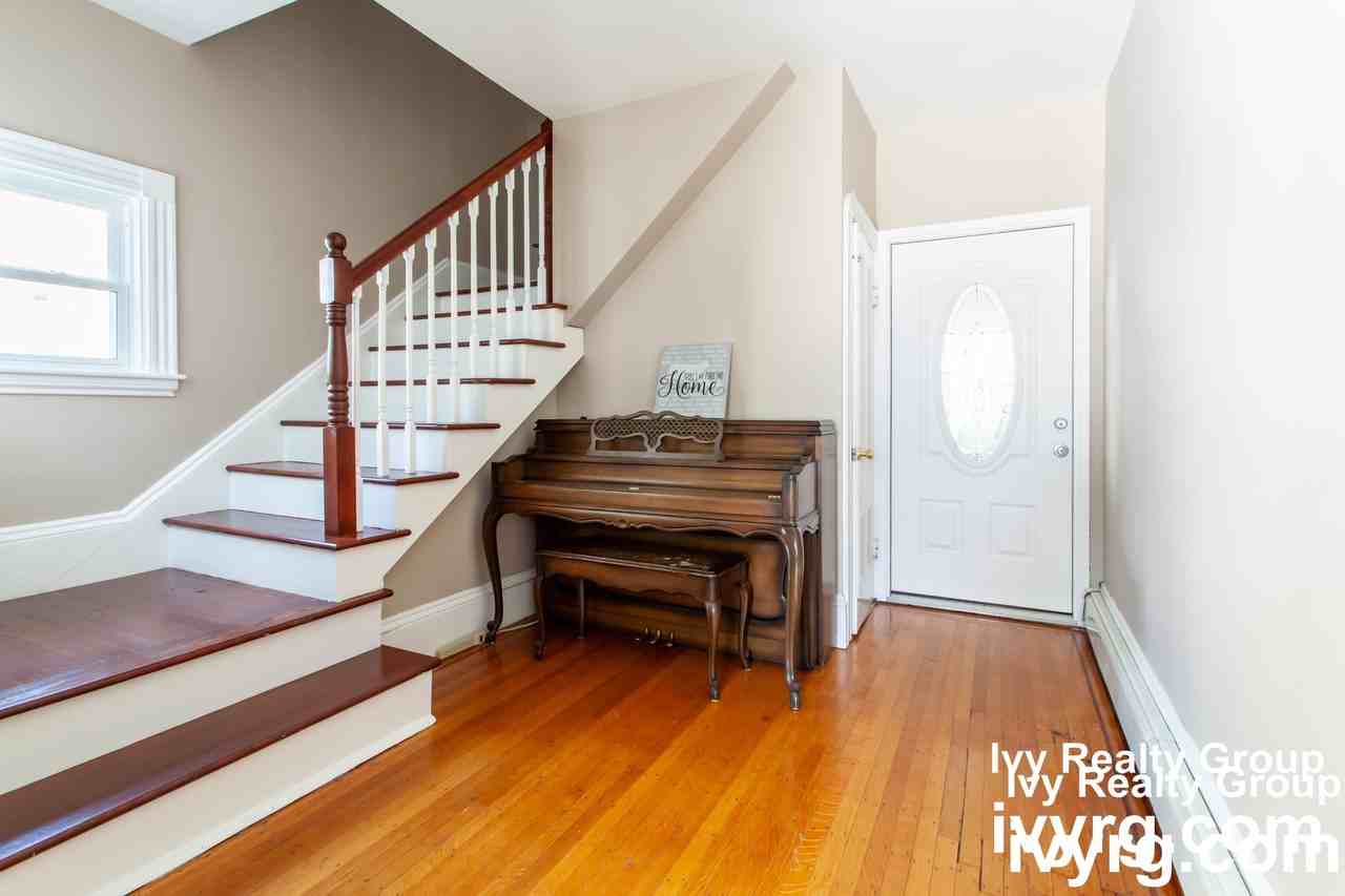 48 Magoun Ave #2 - Photo 2 of 20