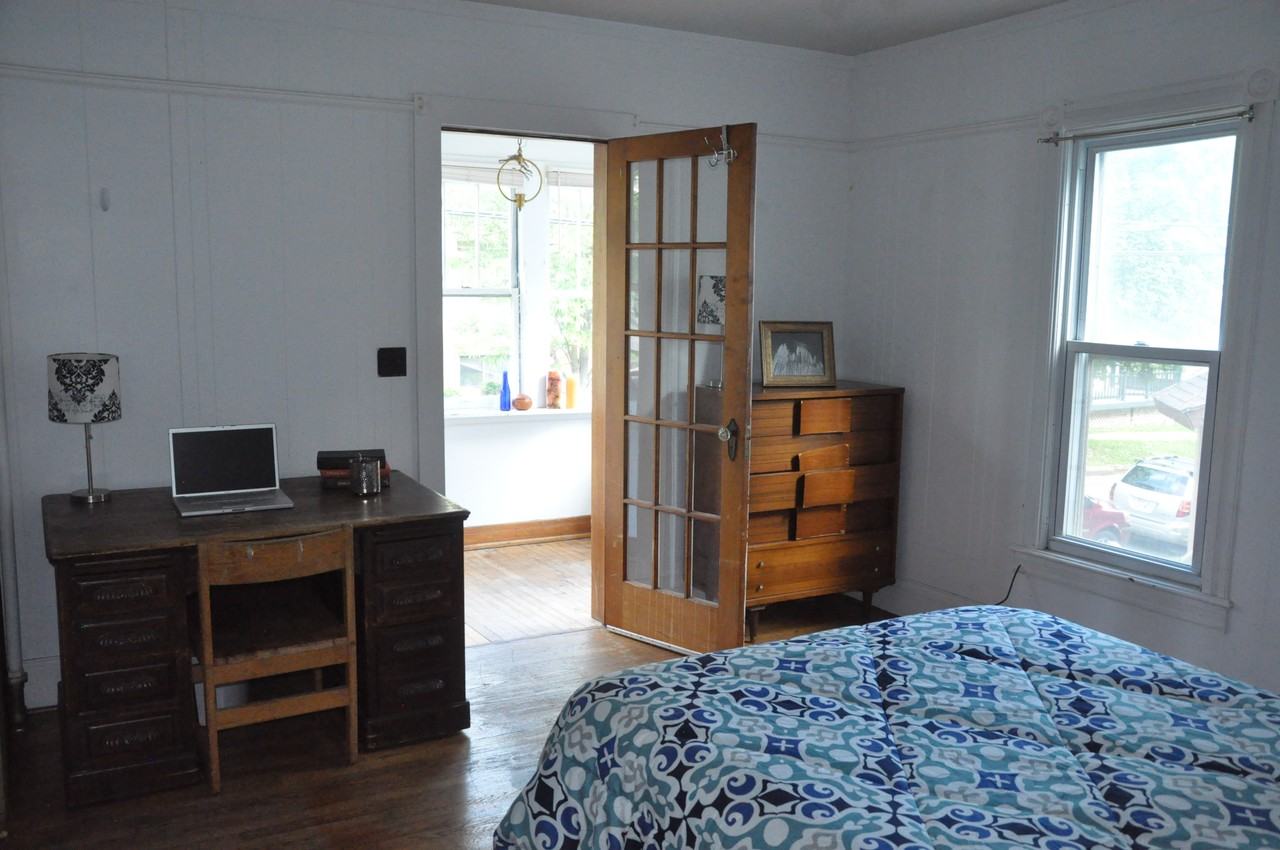 212 Linden Ave #2 - Photo 4 of 6