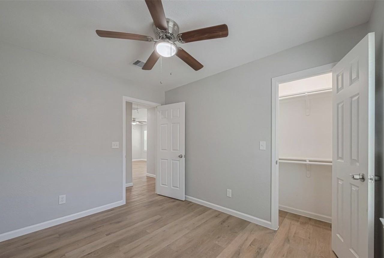 12210 Palmbeach St #NA - Photo 6 of 17