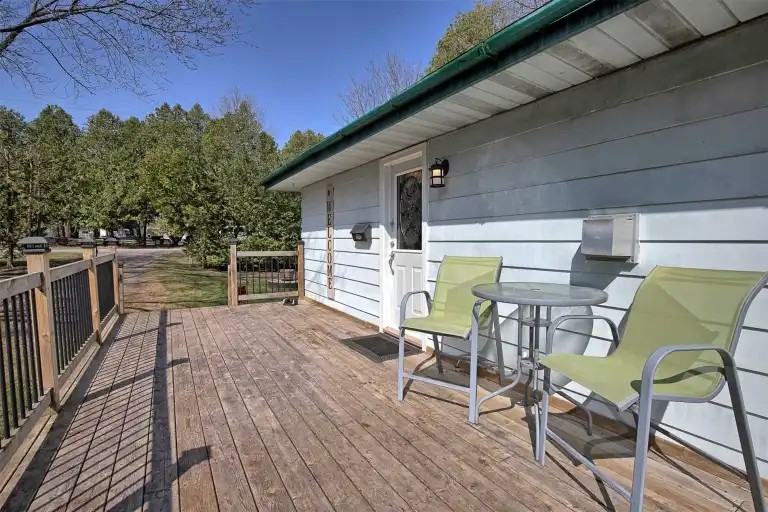 264 Crosby Dr - Photo 2 of 12