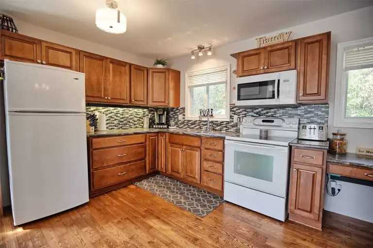 264 Crosby Dr - Photo 4 of 12