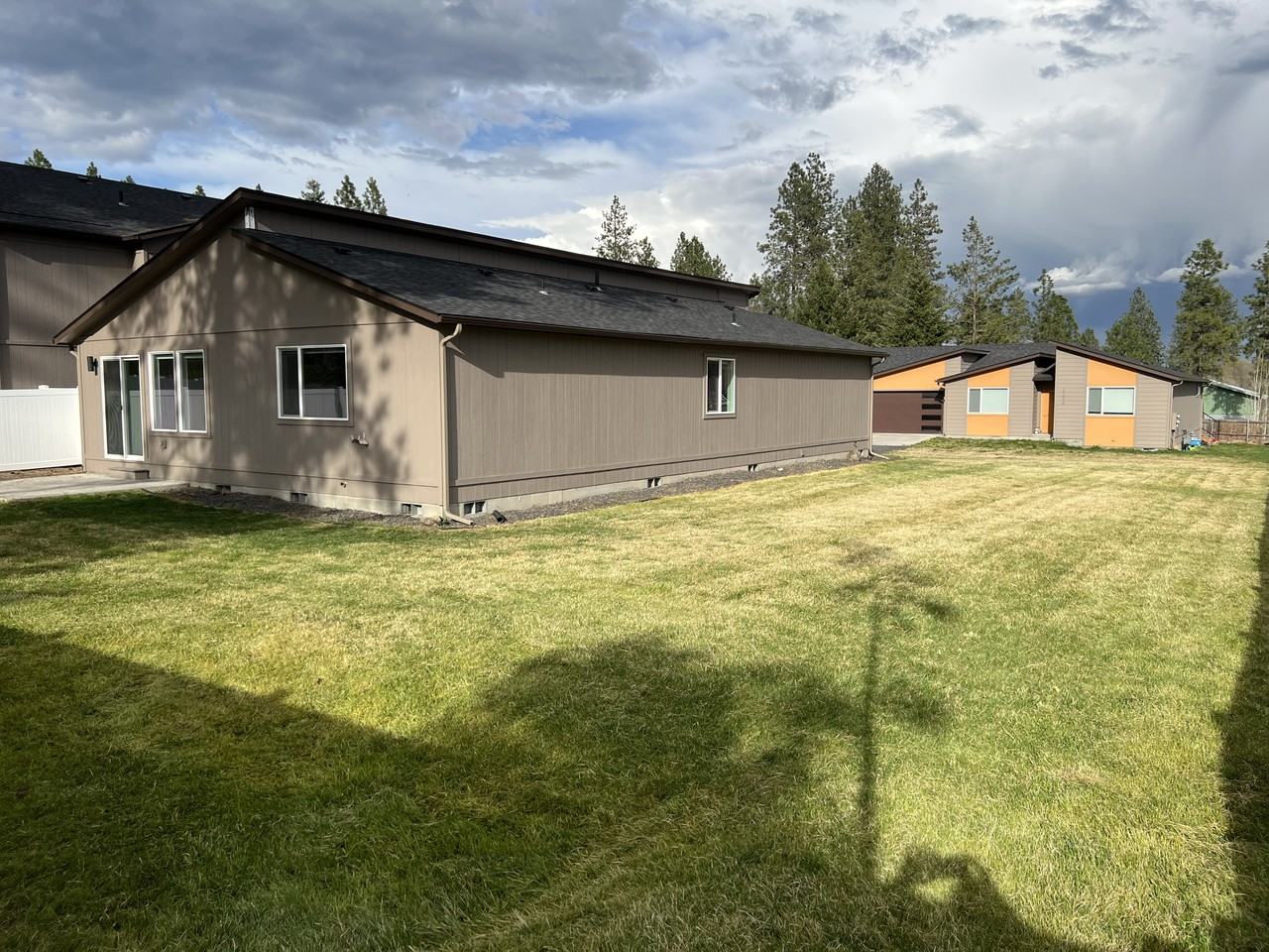 2228 E Winger Rd #NA - Photo 3 of 22