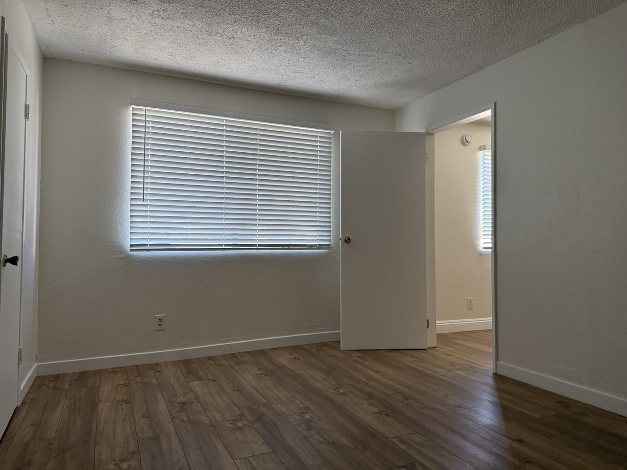 22411 Del Valle Street #3 - Photo 4 of 5