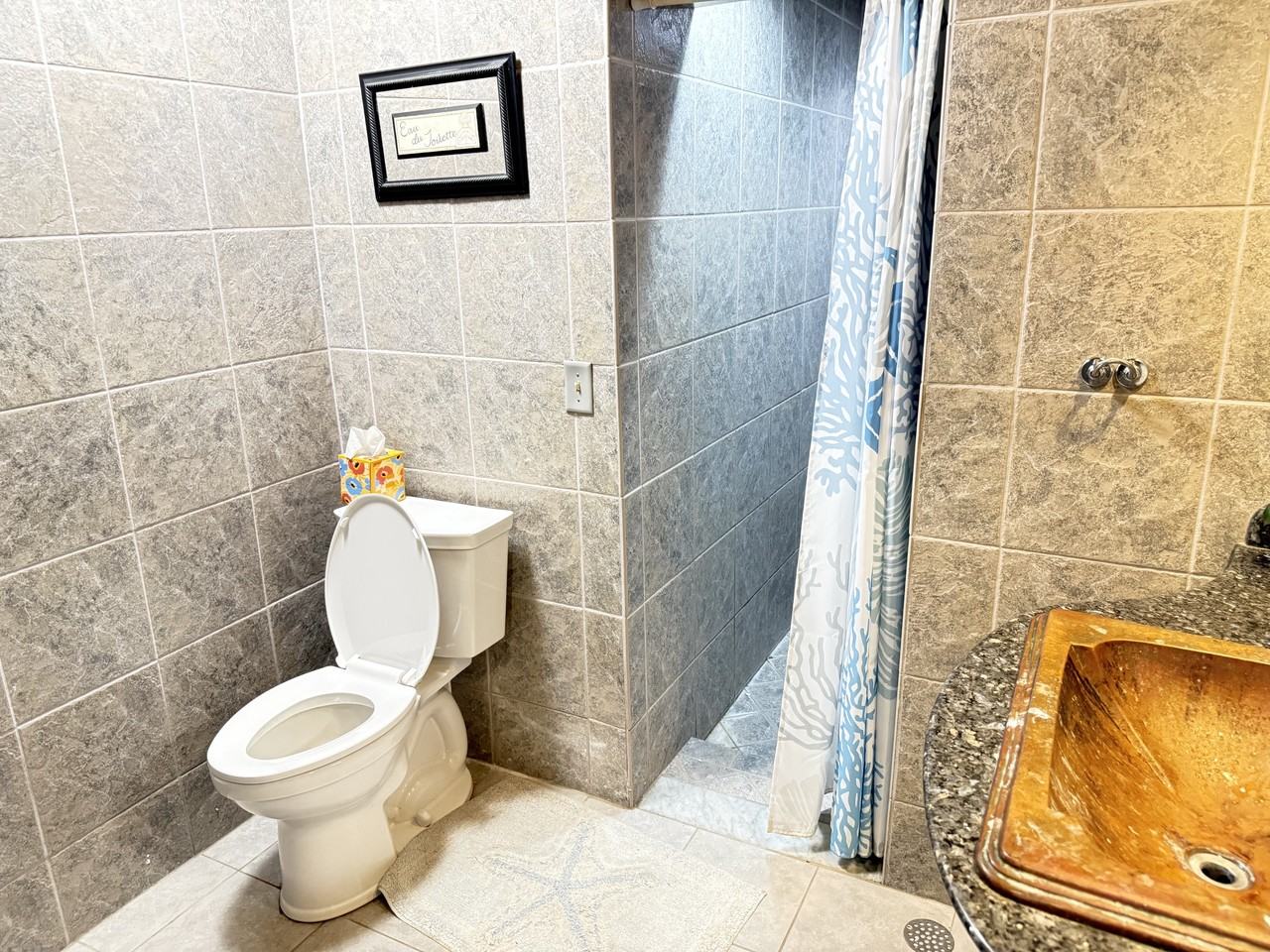 5047 North Oceanshore Boulevard - Photo 4 of 8