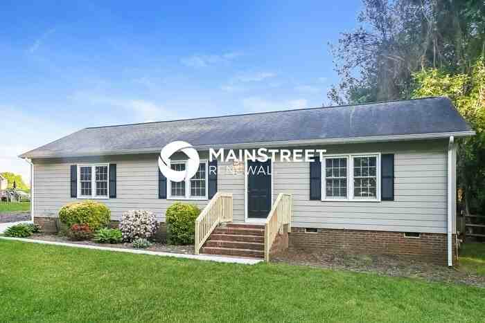 7422 Norman Island Dr - Photo 3 of 16