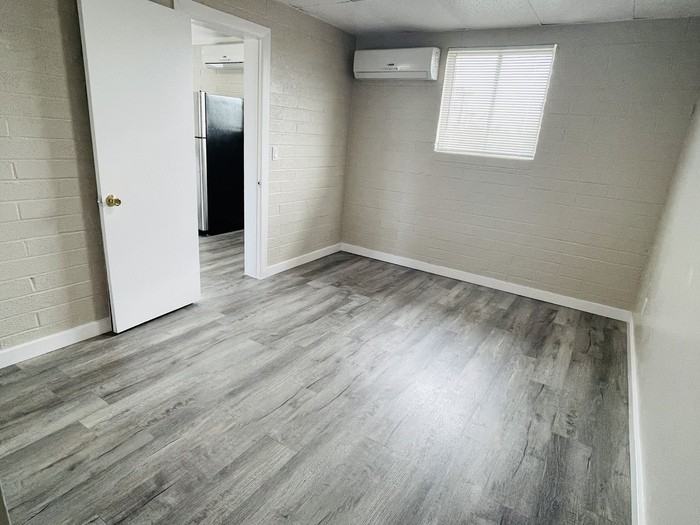 1021 E Spring St #1021 - Photo 5 of 16