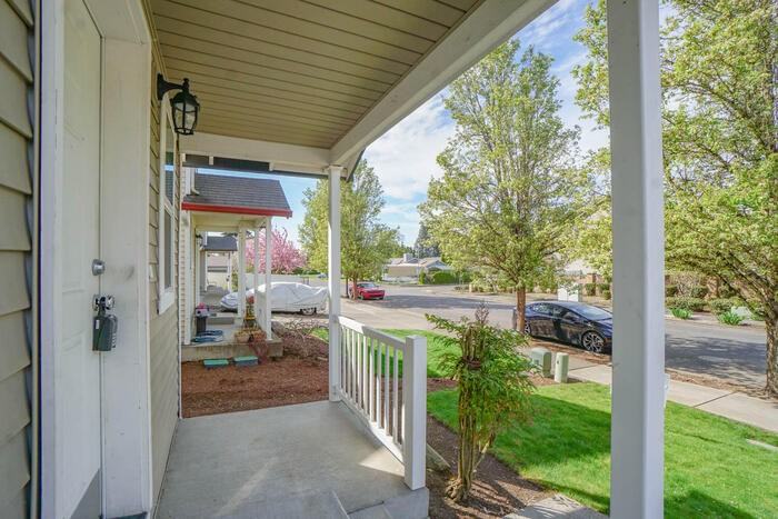 12509 Ne 26th St - Photo 6 of 42