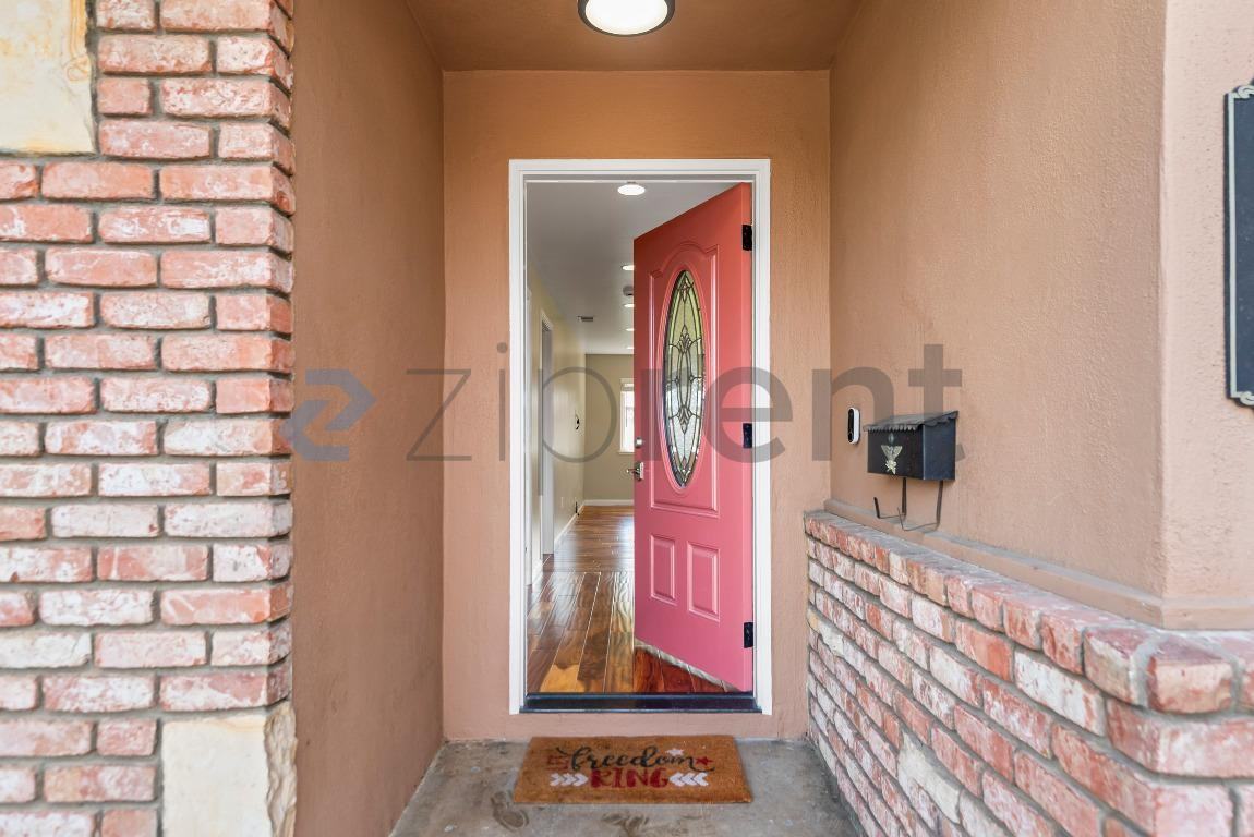 1674 Noreen Dr - Photo 4 of 27