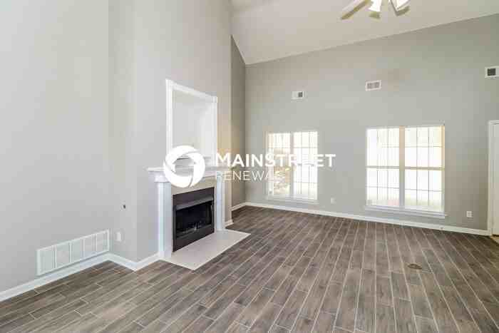 1488 Siskin Dr - Photo 5 of 16