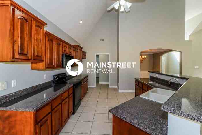 1488 Siskin Dr - Photo 6 of 16