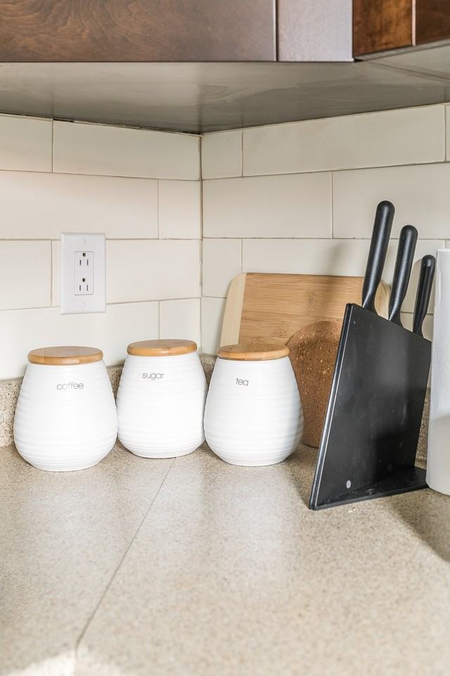 57 Duluth Ave W - Photo 6 of 22