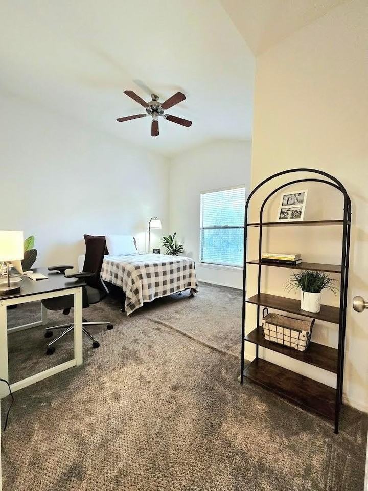 14250 W Wigwam Blvd #221