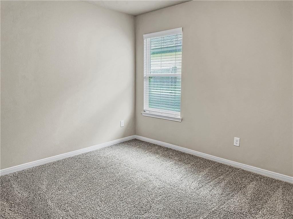 1971 Chief St - Photo 4 of 14