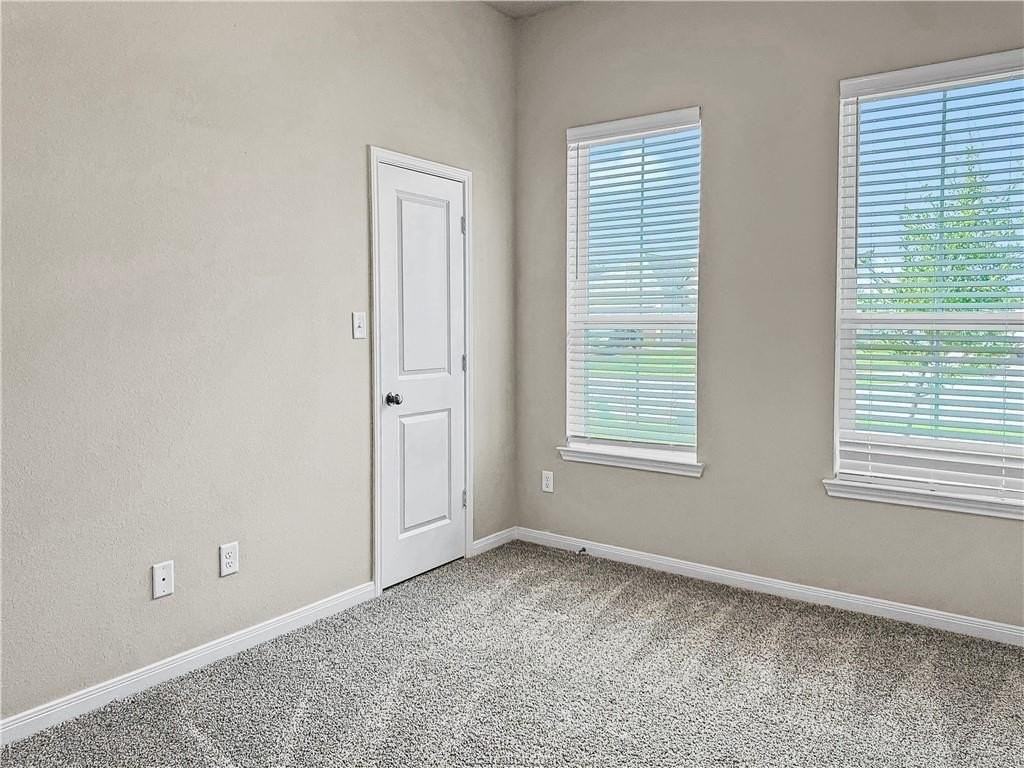 1971 Chief St - Photo 5 of 14