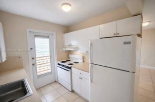 12275 Ne 19th Ave #11 - Photo 1 of 1