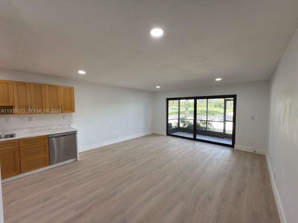 9001 Jacaranda Ln #107 - Photo 6 of 14