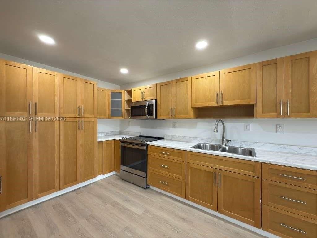 9001 Jacaranda Ln #107 - Photo 7 of 14