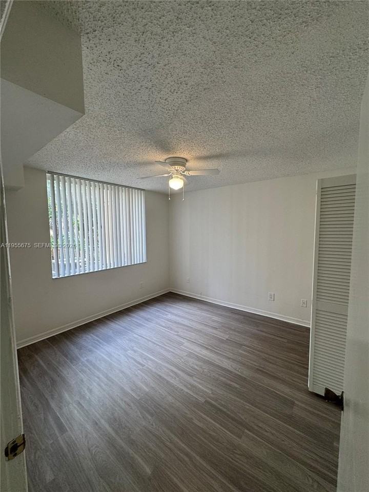 4015 W Mcnab Rd #D104 - Photo 5 of 16