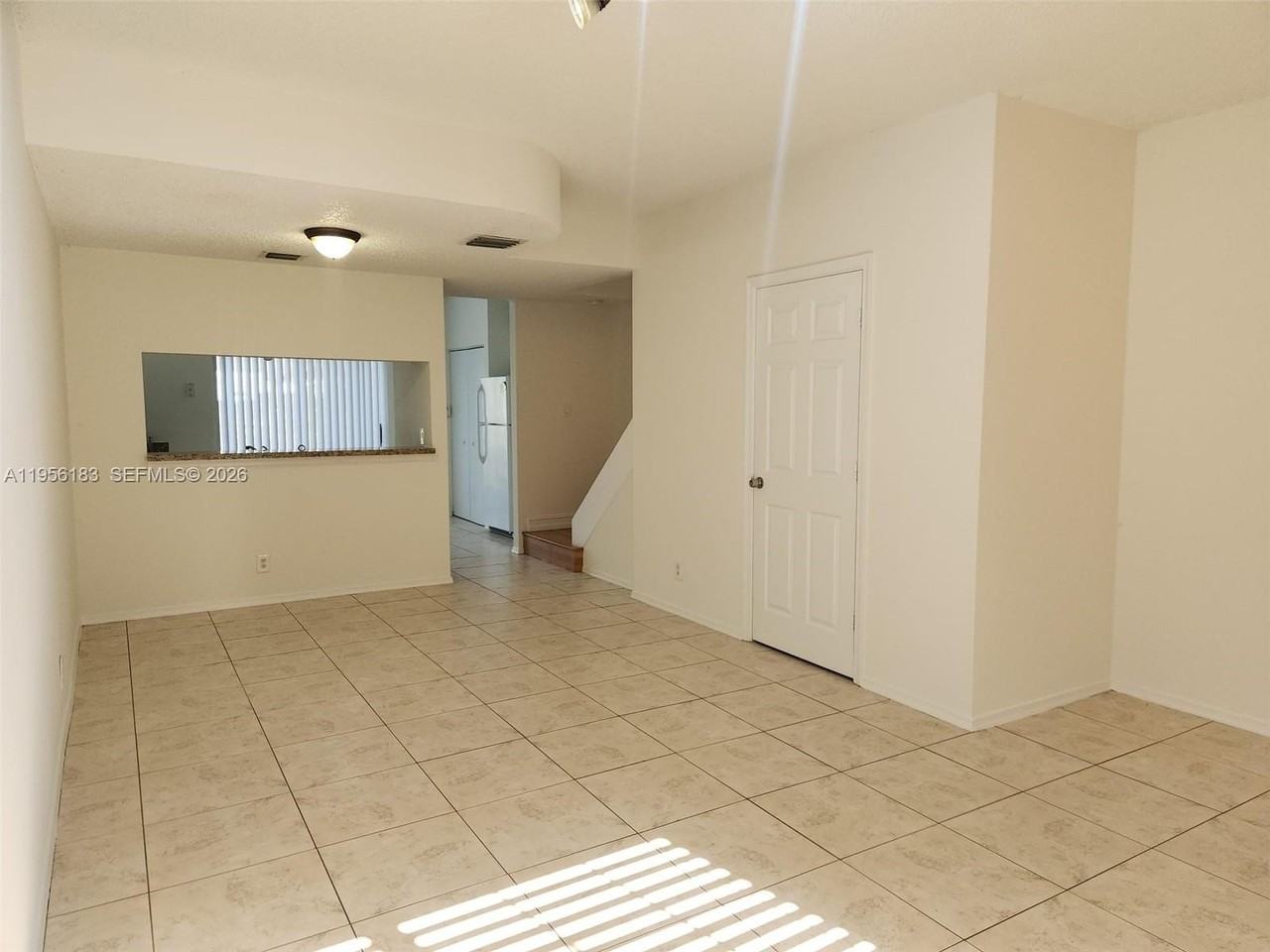 289 Duval Ct - Photo 5 of 20