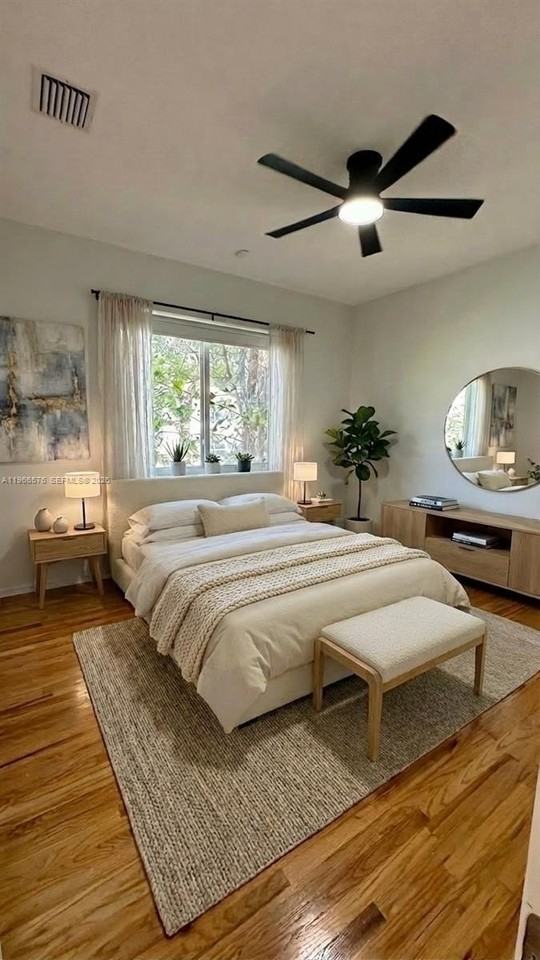 3063 Center St #15 - Photo 2 of 3