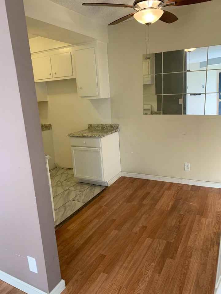 BDA Oasis Apartments - Photo 6 of 26