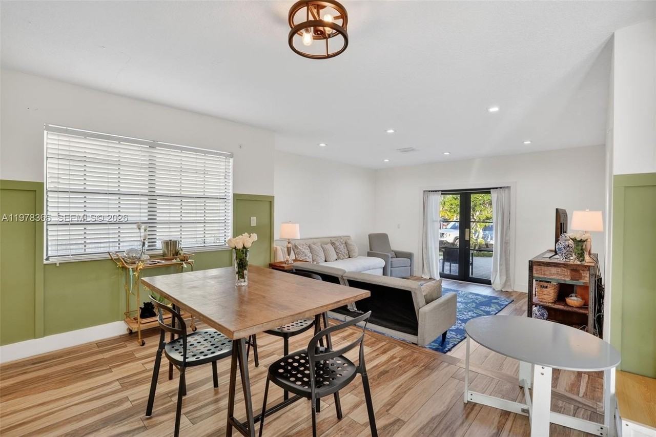 7016 Sw 103rd Pl - Photo 7 of 21