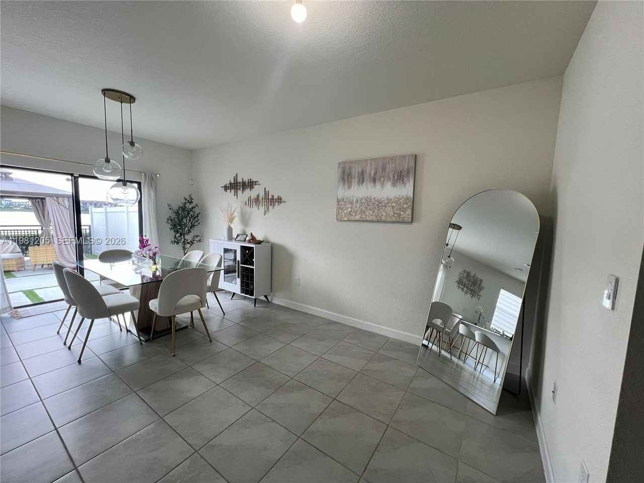 3328 W 114th Ter - Photo 6 of 24