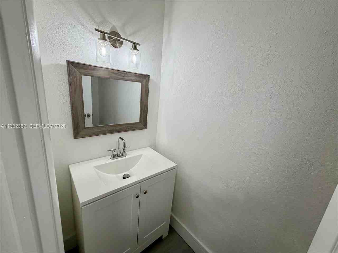 7155 W 2nd Way - Photo 7 of 35