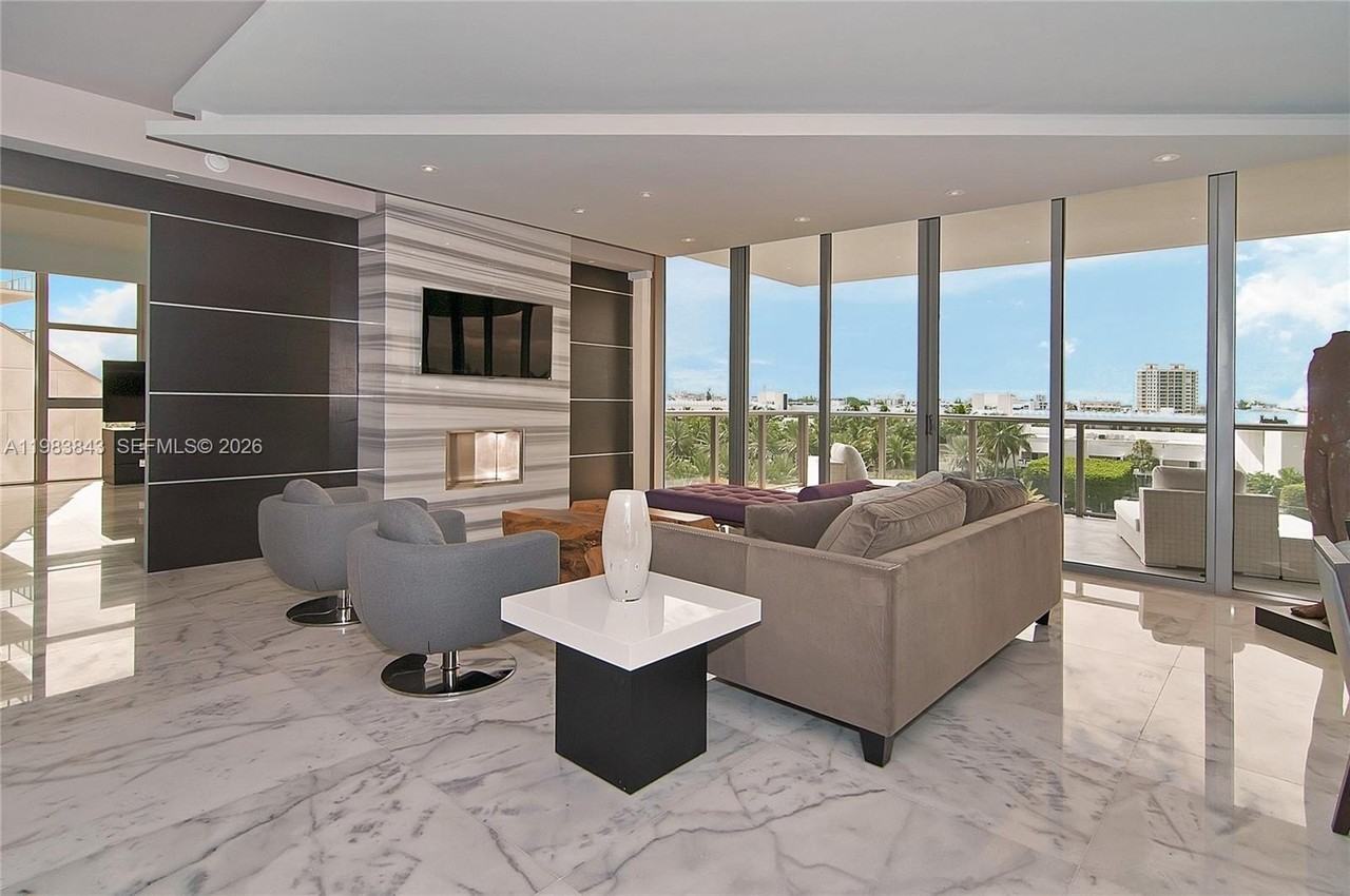 9705 Collins Ave #505N - Photo 5 of 33