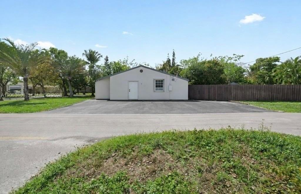 1445 Nw 6th Ave #1445 - Photo 3 of 22