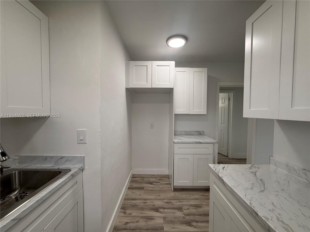 1942 Ne 172nd St #1942 - Photo 7 of 17