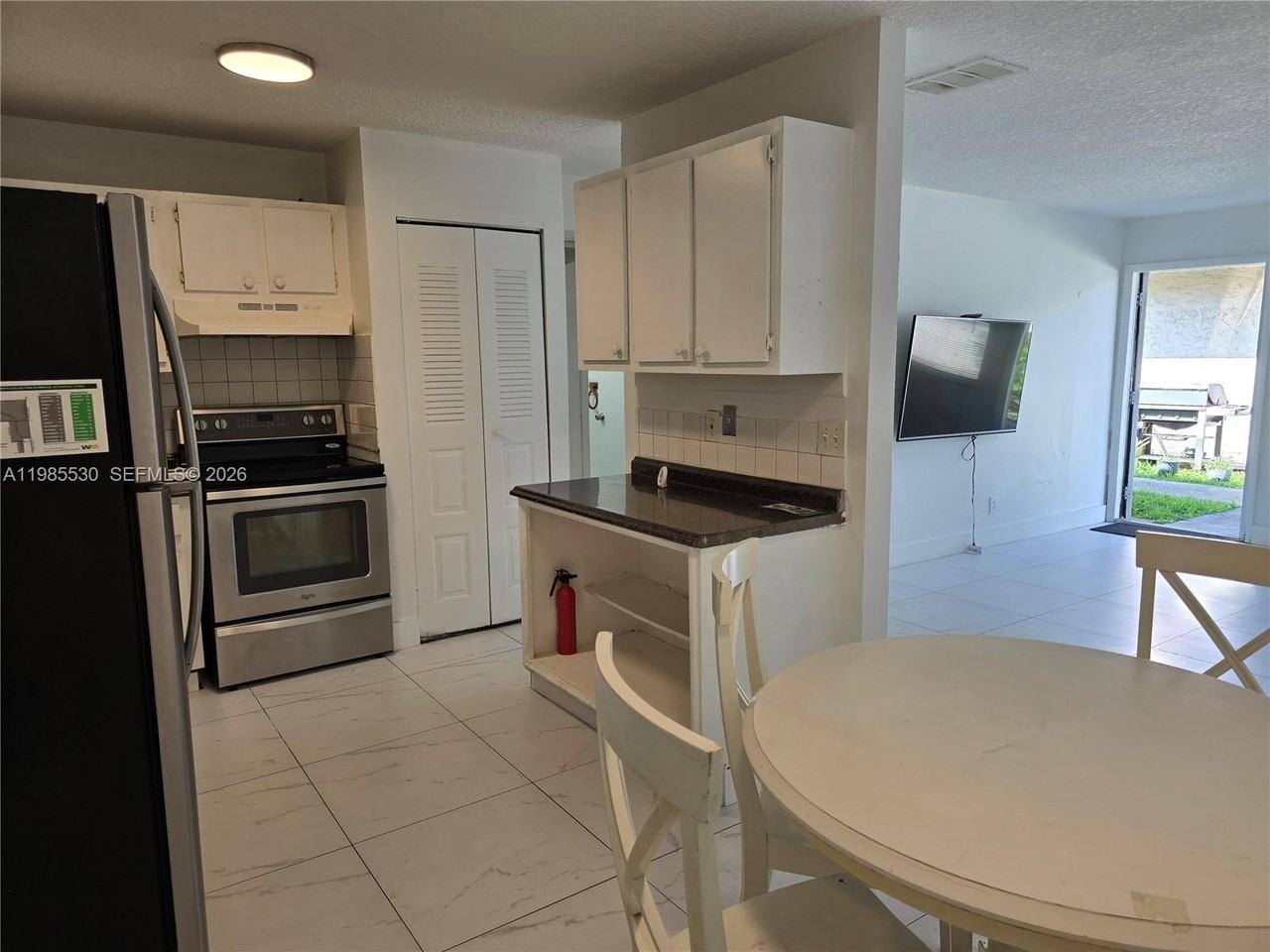 5307 Nw 23rd St #176 - Photo 2 of 12