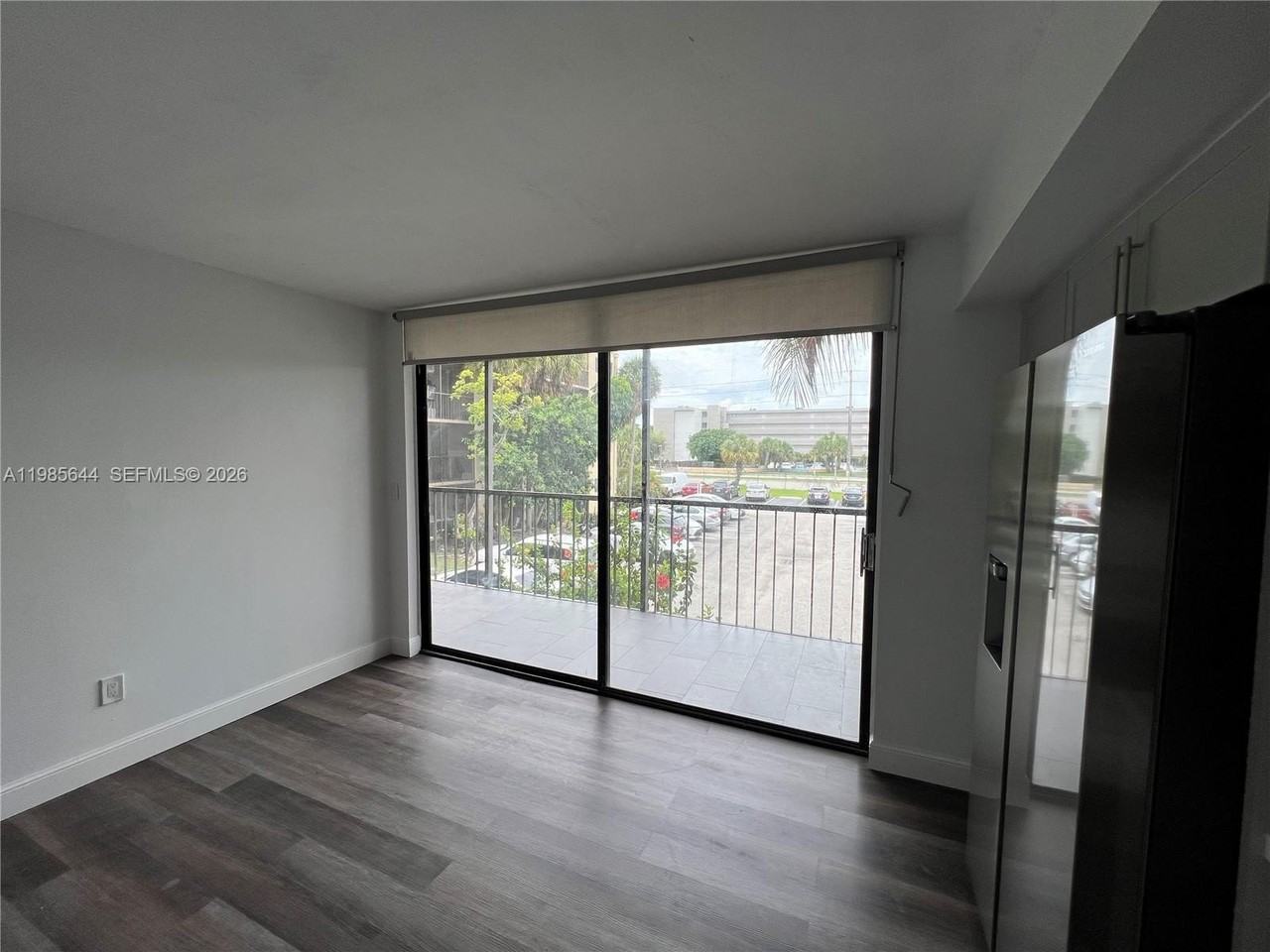 8635 Nw 8th St #211 - Photo 5 of 17