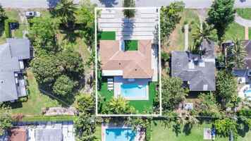 featured image of 10801 Peachtree Dr