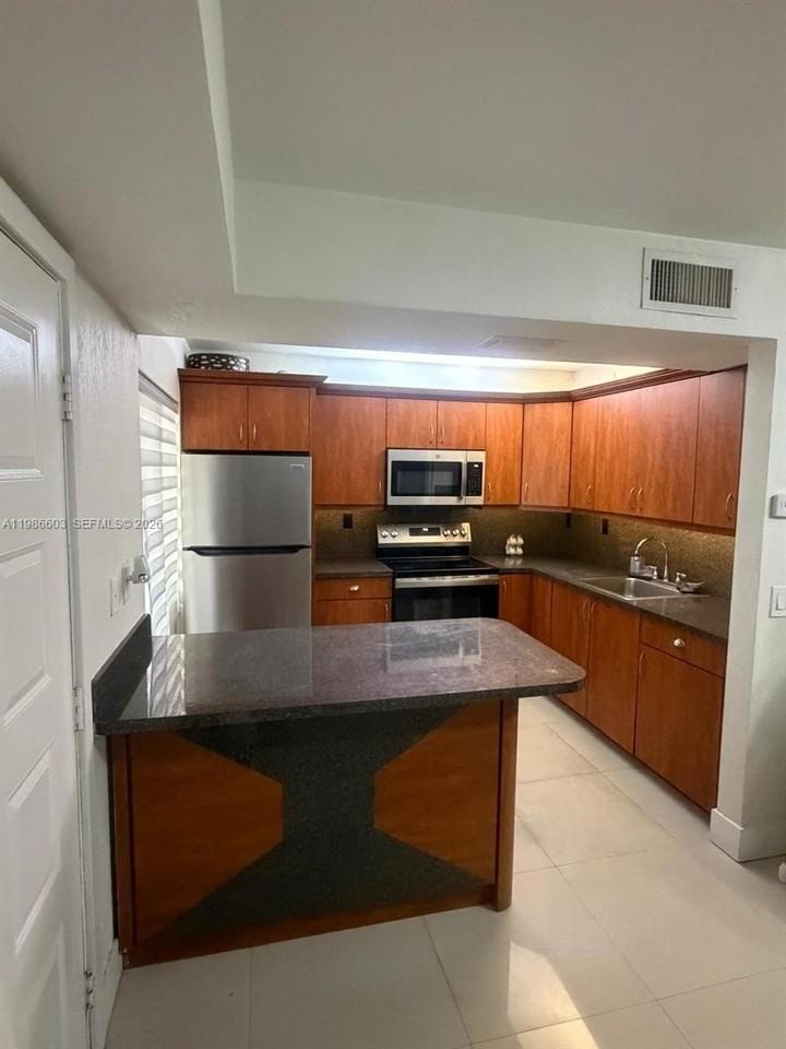 20320 Ne 3rd Ct #3 - Photo 2 of 14